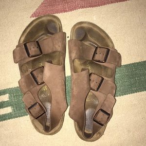 Birkenstock shoes with a back strap